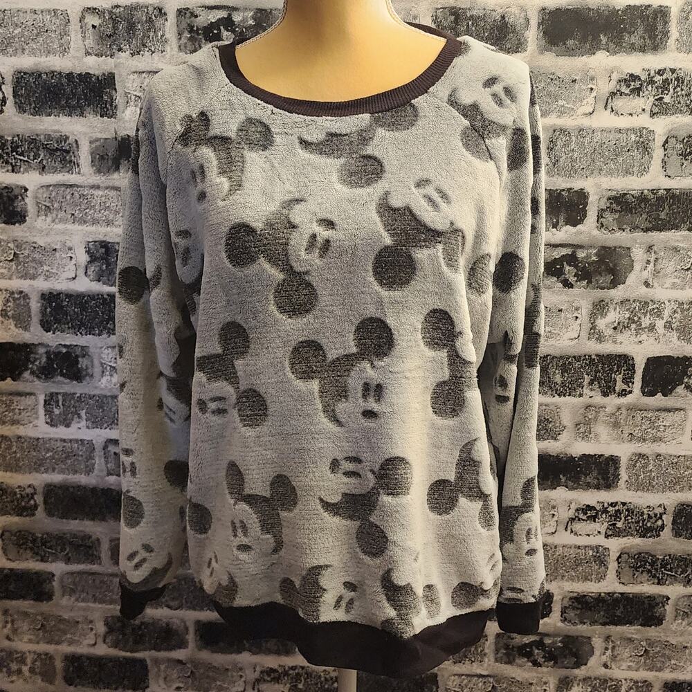 Disney Mickey Mouse Super Soft Fleece Pullover Sweatshirt All Over Print XL